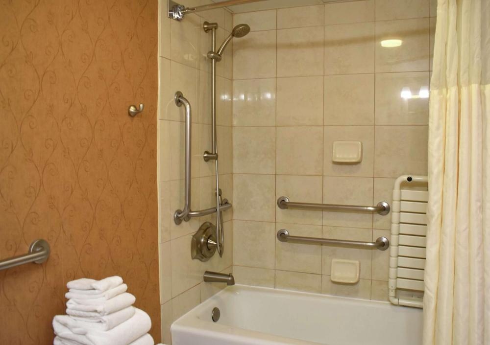 DoubleTree by Hilton Biltmore/Asheville Image 67